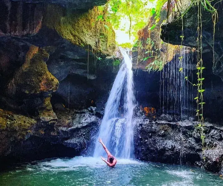 Hidden waterfall swimming spot in Lombok