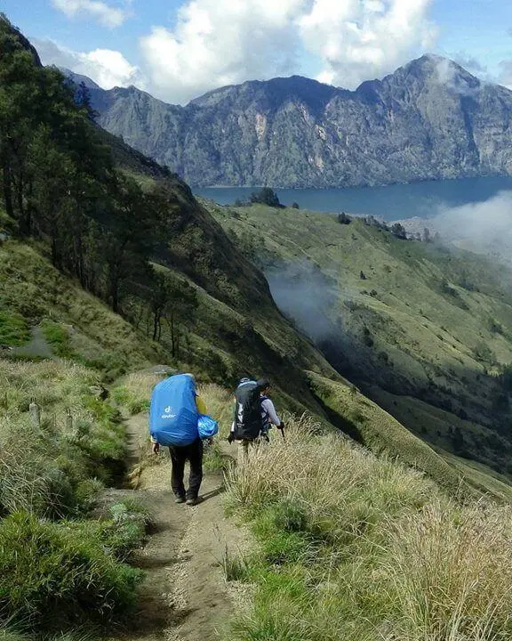 Mount Rinjani trekking adventure in Lombok
